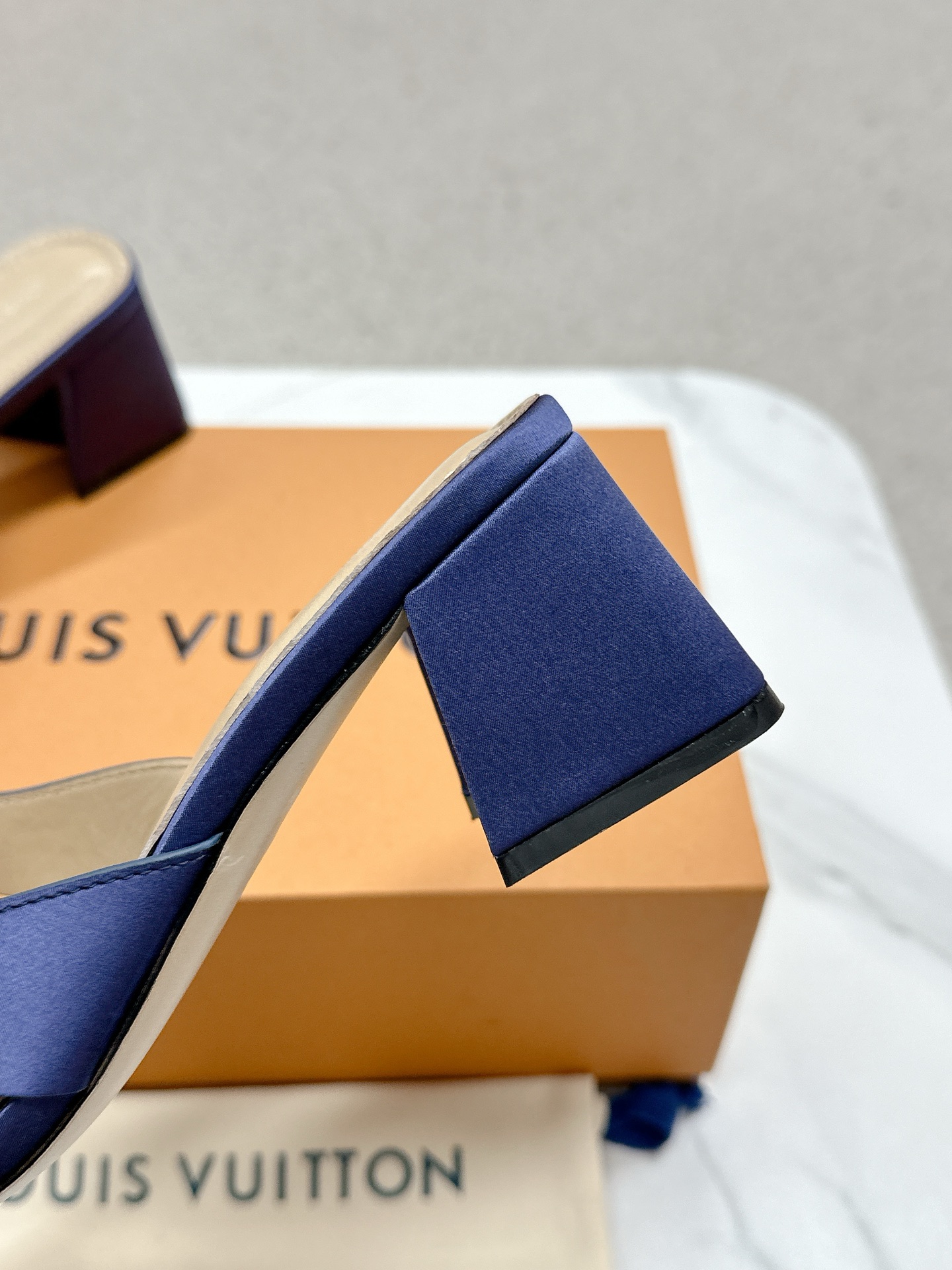 Title: Louis Vuitton 648 Heel Sandals Review Summary: Review of top version Louis Vuitton 648 heel sandals. - 图片 8