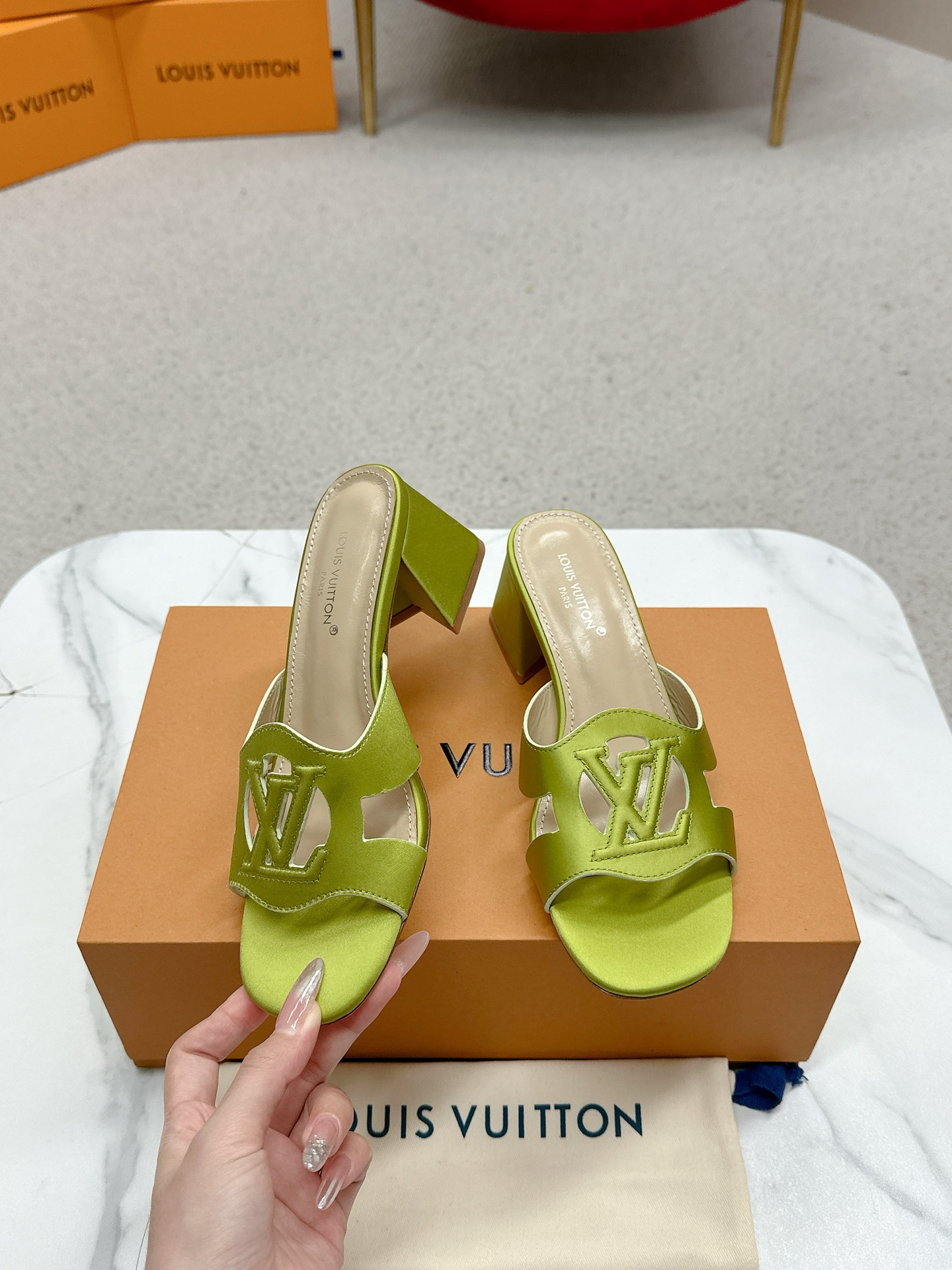 “Authentic Louis Vuitton 648 Heel Sandals: Top Version Review and Buying Guide”