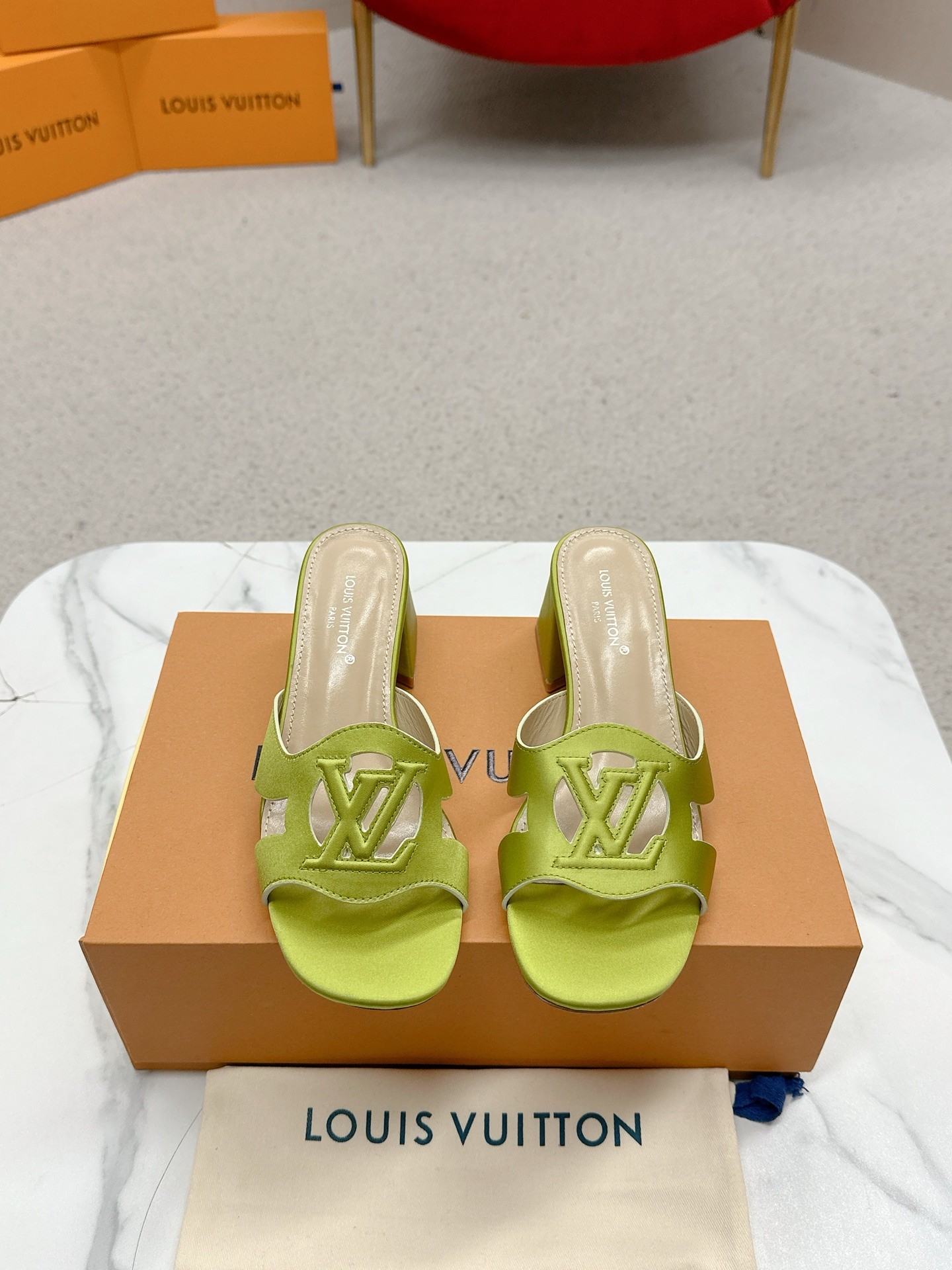 “Authentic Louis Vuitton 648 Heel Sandals: Top Version Review and Buying Guide” - 图片 2