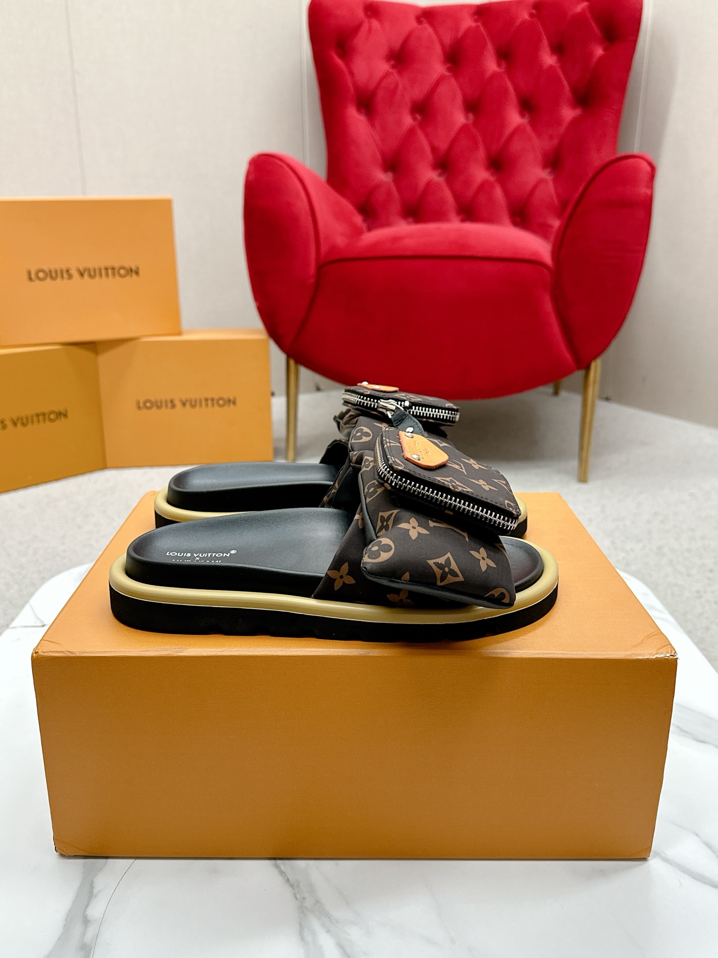 Louis Vuitton x TM Takashi Murakami collaboration couple slides, BS 3