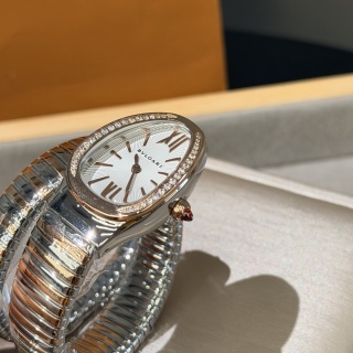 Bvlgari Serpenti Tubogas 35mm detail 7