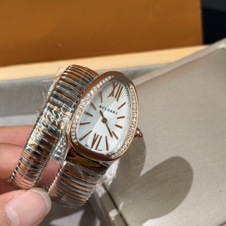 Bvlgari Serpenti Tubogas 35mm detail 4
