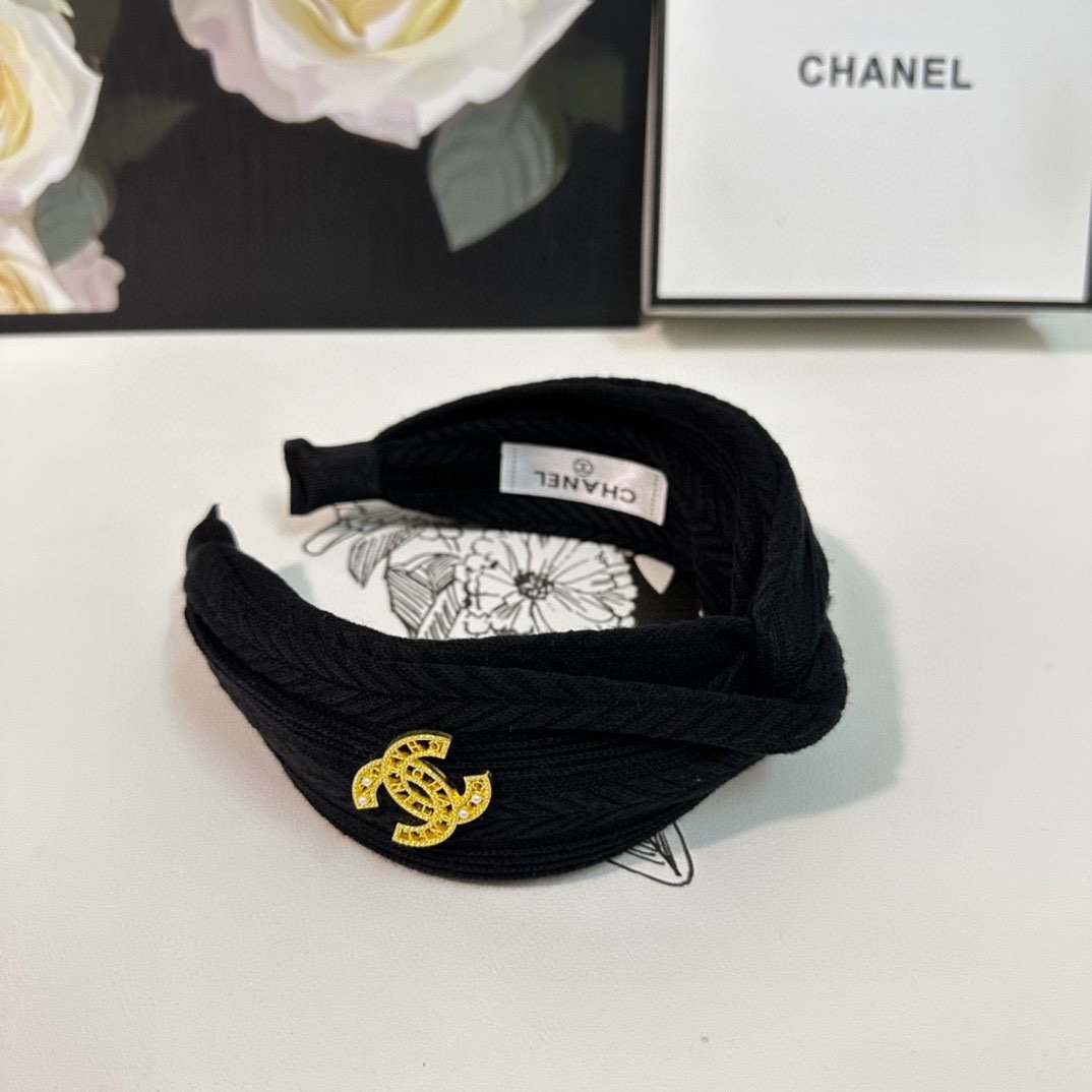 配专柜包装Chanel香奈儿最新发箍#信我！人手必备的单品这件必须买洋气神仙颜值小仙女要收了它谁戴谁好看