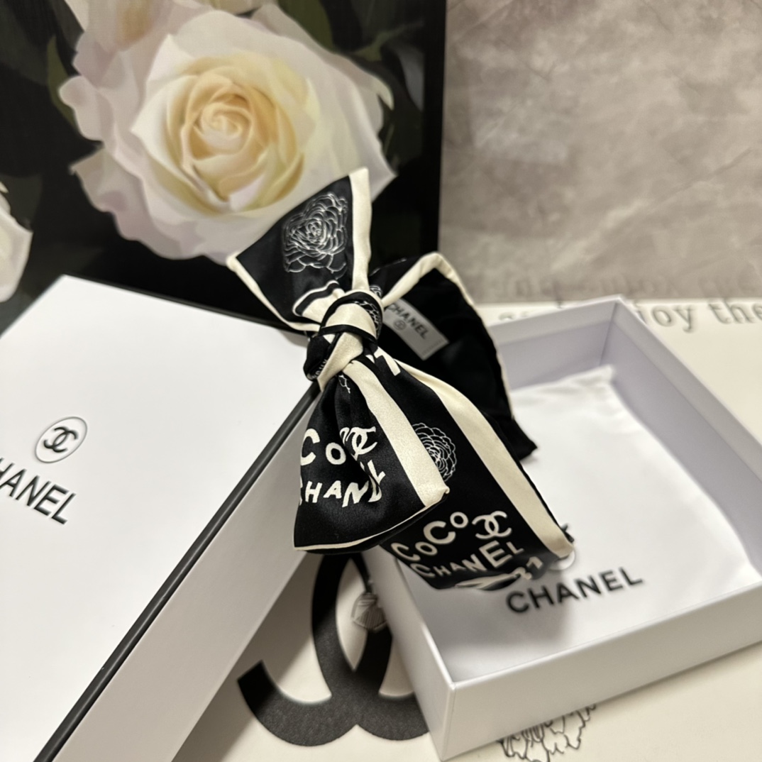 配专柜包装Chanel香奈儿最新小香风发箍小仙女快入手特殊材质不嘞头可盐可甜