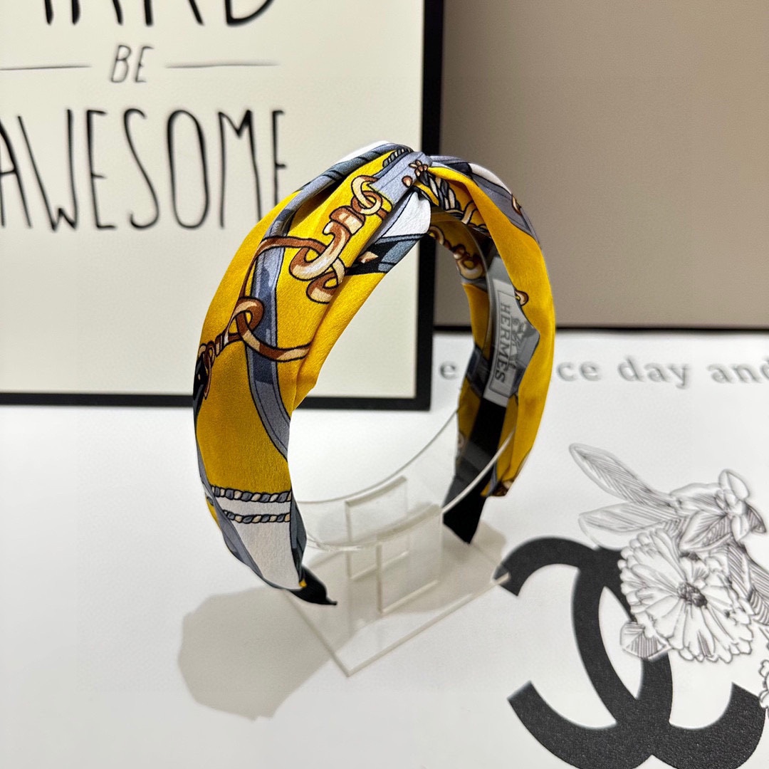 NO:278300,Specially equipped with counter packaging Hermes (Hermes) latest hairband, fairy, quick purchase, special material, no head, salt or sweet~ hair accessories, hairpins, hermes, hermes, hairpins19860909特 配专柜包装 Hermes（爱马仕）最新发箍 小仙女快入手 特殊材质 不嘞头 可盐可甜～发饰,发夹,hermes,hermes,hairpins,accessory