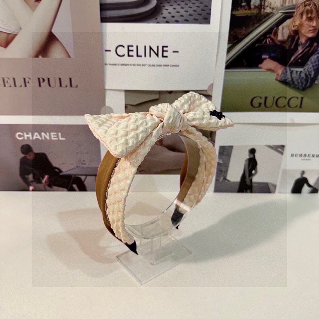 NO:278989,Specially equipped with full packaging DIOR (Dio) hot hairband, special counter model shipment, it looks very high-end at first glance, super versatile, must keep your own hair accessories, hairpins, dior, dior, hairpins19860909特 配全套包装 DIOR（迪奥）爆款发箍,专柜款出货 一看就特别高档 超级百搭 必须自留发饰,发夹,dior,dior,hairpins,accessory