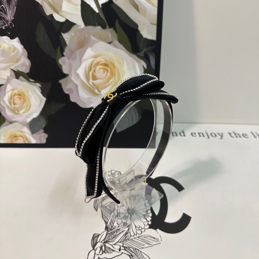 NO:279026,Specially equipped with counter packaging Chanel (Chanel) latest enamel hairband, fairy, quick to buy, special material, no head, salt or sweet~ hair accessories, hairpins, chanel, chanel, hairpins19860909特 配专柜包装 Chanel（香奈儿）最新珐琅发箍 小仙女快入手 特殊材质 不嘞头 可盐可甜～发饰,发夹,chanel,chanel,hairpins,accessory
