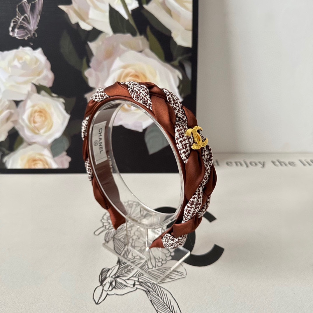 NO:279847,Specially equipped with counter packaging Chanel (Chanel) latest crossed hairband, fairy, quick purchase, special material, no head, salt or sweet~ hair accessories, hairpins, chanel, chanel, hairpins19860909特 配专柜包装 Chanel（香奈儿）最新交叉发箍 小仙女快入手 特殊材质 不嘞头 可盐可甜～发饰,发夹,chanel,chanel,hairpins,accessory