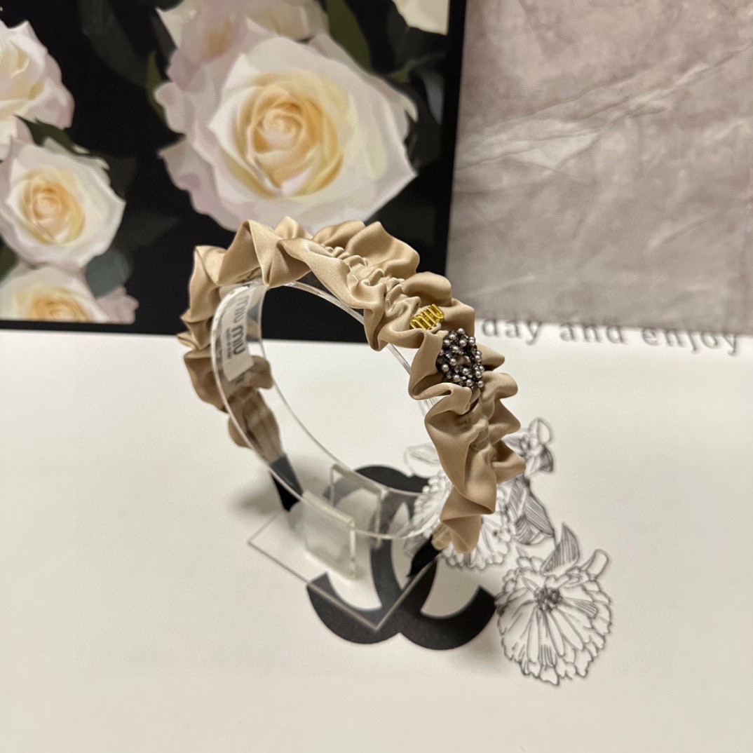 NO:280213,Specially equipped with counter packaging MiuMiu (Miao Miu) latest wrinkled hairband, fairy, quick to buy, special material, no head, salt or sweet~ hair accessories, hairpins, miumiu, hairpins19860909特 配专柜包装 MiuMiu（缪缪）最新褶皱发箍 小仙女快入手 特殊材质 不嘞头 可盐可甜～发饰,发夹,miumiu,hairpins,accessory
