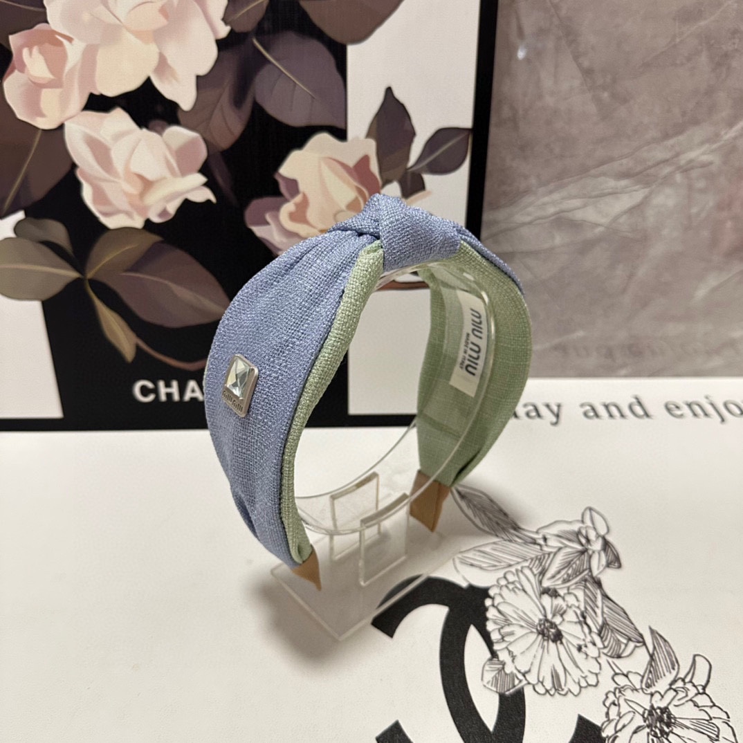 NO:280478,Specially equipped with counter packaging MiuMiu's latest hairband, fairy, quick purchase, special material, no head, salt or sweet~ hair accessories, hairpins, miumiu, hairpins19860909特 配专柜包装 MiuMiu（缪缪）最新发箍 小仙女快入手 特殊材质 不嘞头 可盐可甜～发饰,发夹,miumiu,hairpins,accessory