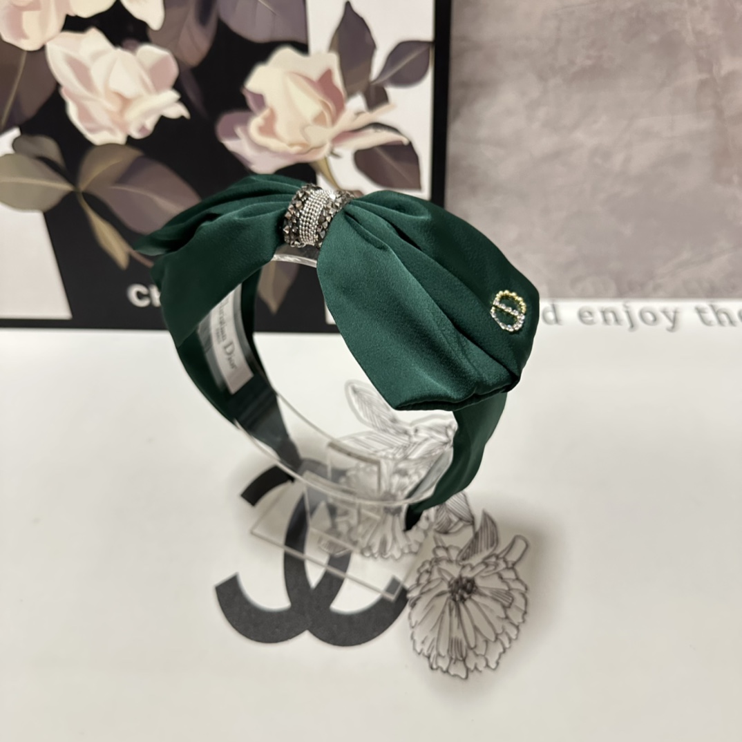 NO:280501,Specially equipped with counter packaging DIOR (Dio) latest bow CD hairband bought by fairies Special material No head Can be salty or sweet~ Hair accessories, hairpins, dior, dior, hairpins19860909特 配专柜包装 DIOR（迪奥）最新蝴蝶结CD发箍 小仙女入手 特殊材质 不嘞头 可盐可甜～发饰,发夹,dior,dior,hairpins,accessory