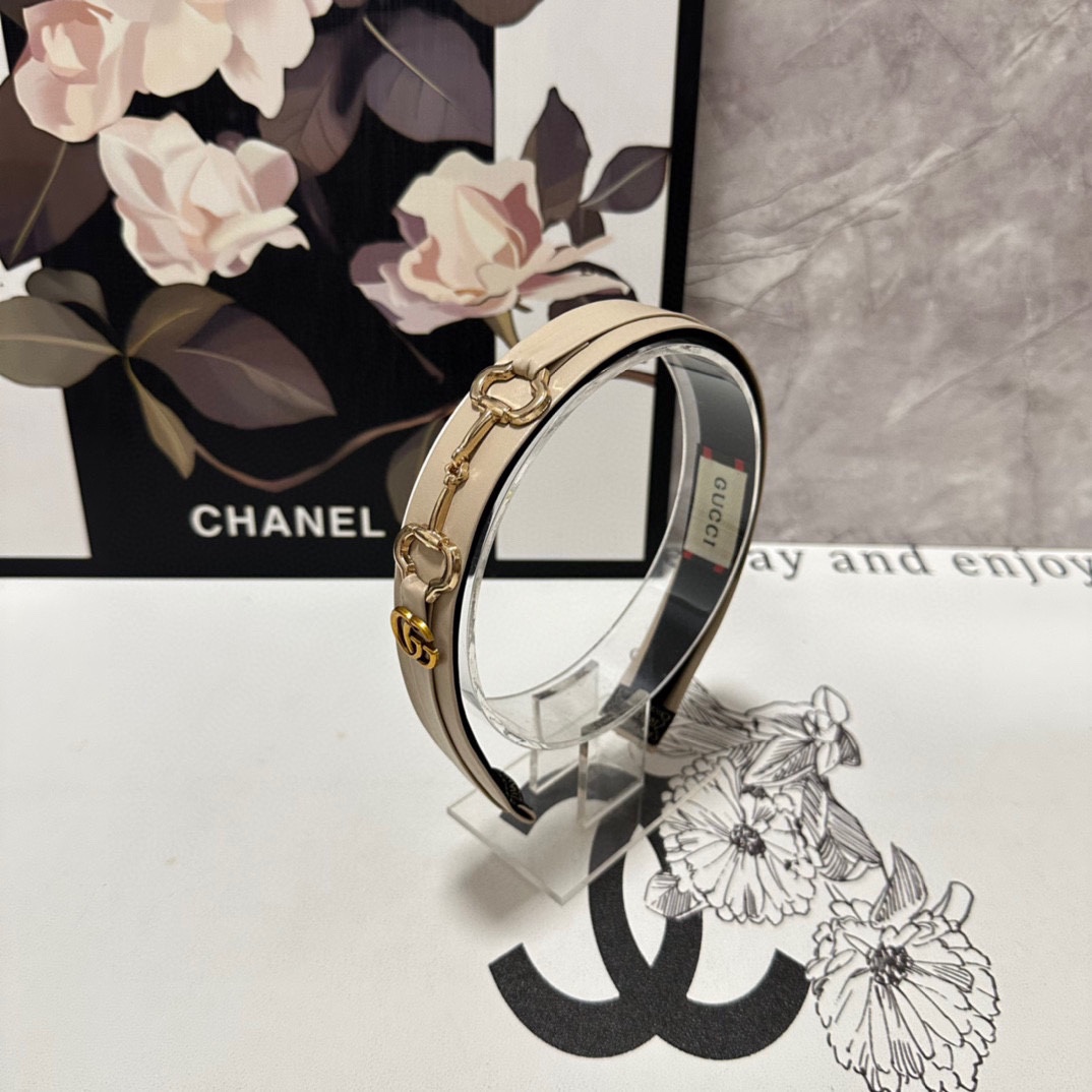 NO:280899,Specially equipped with counter packaging Gucci (Gucci) latest hairband, fairy, quick purchase, special material, no head, salt or sweet~ hair accessories, hairpins, gucci, gucci, hairpins19860909特 配专柜包装 Gucci（古驰）最新发箍 小仙女快入手 特殊材质 不嘞头 可盐可甜～发饰,发夹,gucci,gucci,hairpins,accessory