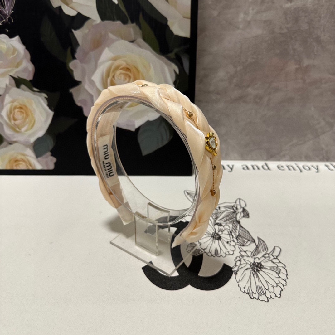 NO:281132,Specially equipped with counter packaging MiuMiu's latest hairband, fairy, quick purchase, special material, no head, salt or sweet~ hair accessories, hairpins, miumiu, hairpins19860909特 配专柜包装 MiuMiu（缪缪）最新发箍 小仙女快入手 特殊材质 不嘞头 可盐可甜～发饰,发夹,miumiu,hairpins,accessory