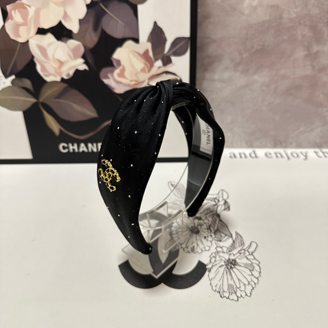 NO:281274,Specially equipped with counter packaging Chanel (Chanel) latest hairband, purchased by fairies, special material, no head, salt or sweet~ hair accessories, hairpins, chanel, chanel, hairpins19860909特 配专柜包装 Chanel（香奈儿）最新发箍 小仙女入手 特殊材质 不嘞头 可盐可甜～发饰,发夹,chanel,chanel,hairpins,accessory