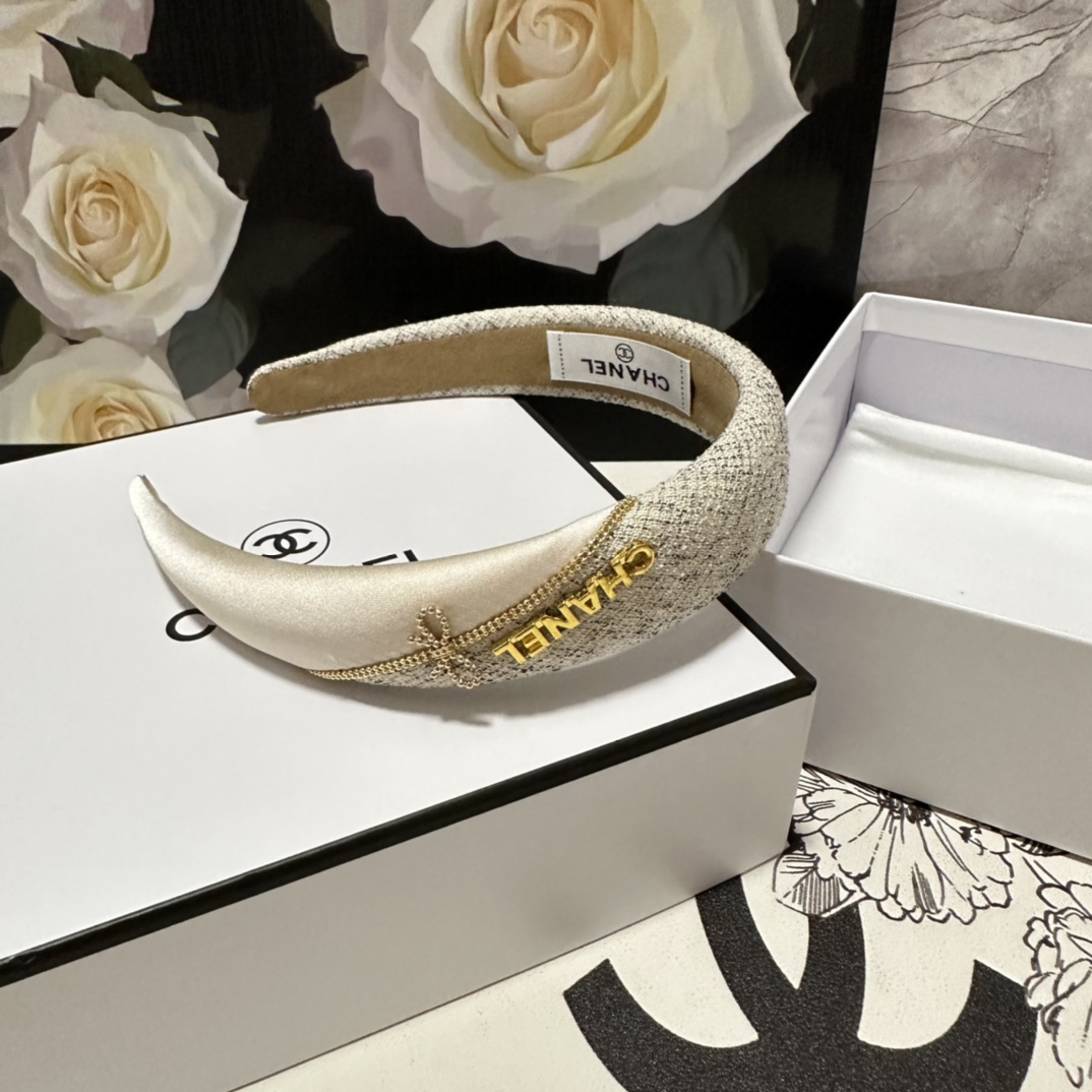 NO:281244,Specially equipped with counter packaging Chanel (Chanel) latest hairband, purchased by fairies, special material, no head, salt or sweet~ hair accessories, hairpins, chanel, chanel, hairpins19860909特 配专柜包装 Chanel（香奈儿）最新发箍 小仙女入手 特殊材质 不嘞头 可盐可甜～发饰,发夹,chanel,chanel,hairpins,accessory