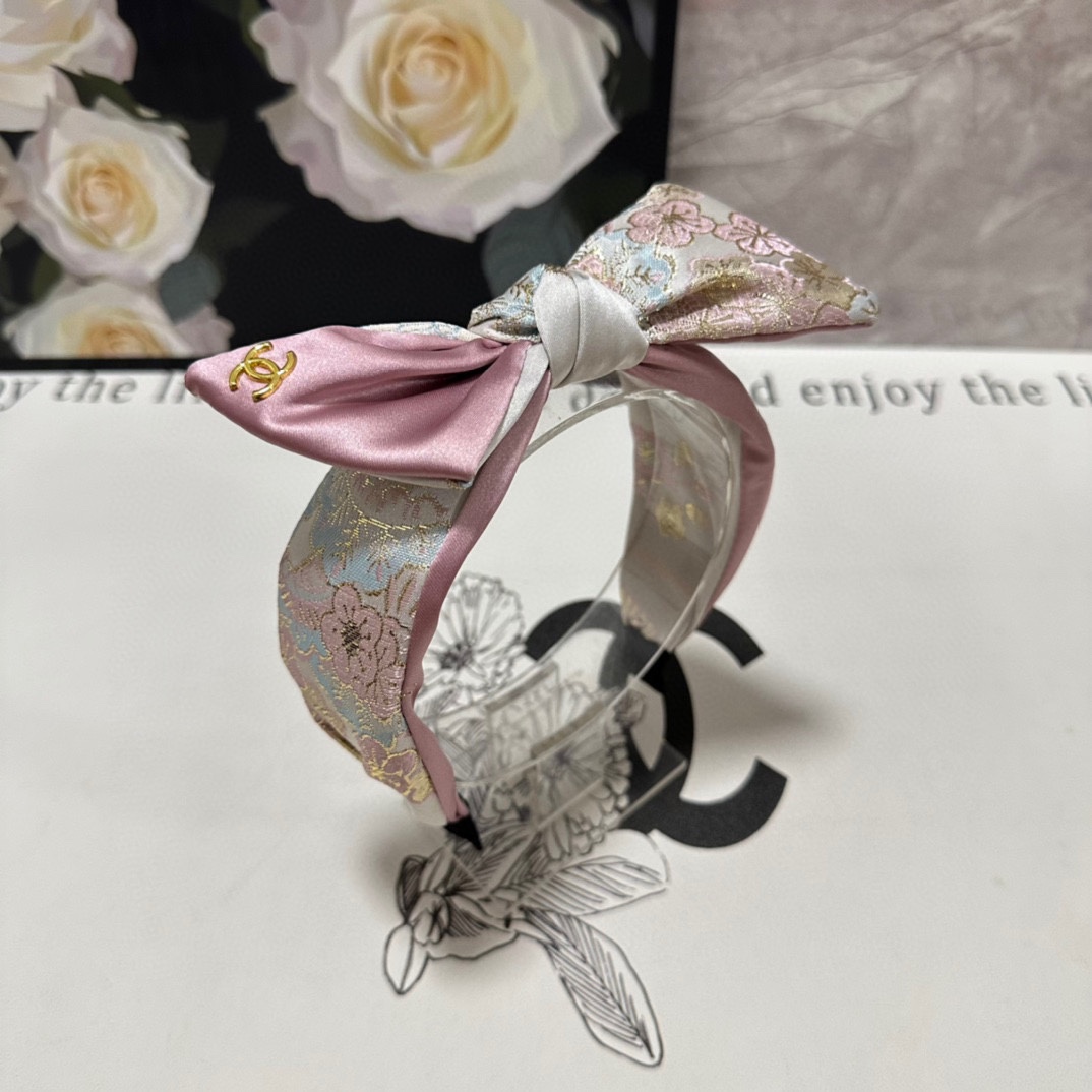 NO:282938,Specially equipped with counter packaging Dior's latest hairband, purchased by the fairy, special material, no head, salt or sweet~ hairpins, hairpins, dior, dior, hairpins19860909特 配专柜包装 Dior（迪奥）最新发箍 小仙女入手 特殊材质 不嘞头 可盐可甜～发夹,发夹,dior,dior,hairpins,accessory