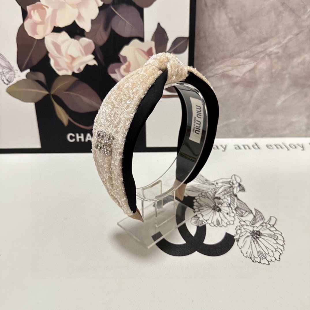 NO:283087,Specially equipped with counter packaging MIUMIU (Miao Miao) latest high-engine hairband, fairy quick to buy, special material, no head, can be salty or sweet~ hairpins, hairpins, miumiu, hairpins19860909特 配专柜包装 MIUMIU（缪缪）最新高工发箍 小仙女快入手 特殊材质 不嘞头 可盐可甜～发夹,发夹,miumiu,hairpins,accessory