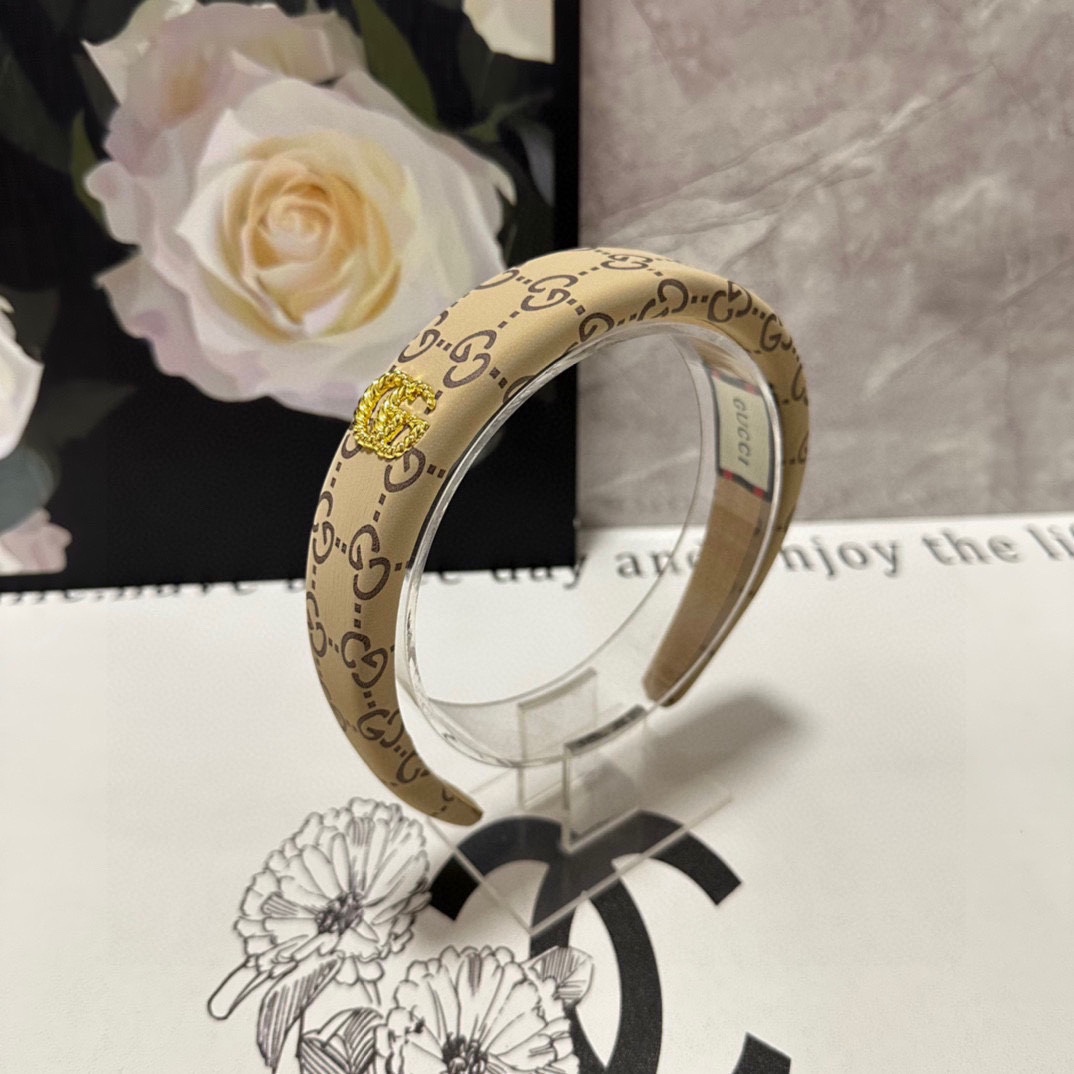 NO:283767,Specially equipped with counter packaging Gucci (Gucci) latest hairband, fairy, quick purchase, special material, no head, salt or sweet~ hairpins, hairpins, gucci, gucci, gucci, hairpins19860909特 配专柜包装 Gucci（古驰）最新发箍 小仙女快入手 特殊材质 不嘞头 可盐可甜～发夹,发夹,gucci,gucci,hairpins,accessory