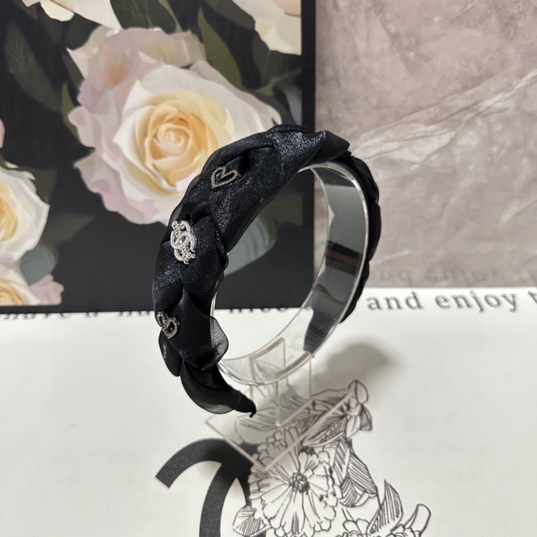 NO:284134,Specially equipped with counter packaging Chanel (Chanel) latest Organya hairbands, purchased by fairies, special materials, no head, salt or sweet~ hairpins, hairpins, chanel, chanel, hairpins19860909特 配专柜包装 Chanel（香奈儿）最新欧根纱发箍 小仙女入手 特殊材质 不嘞头 可盐可甜～发夹,发夹,chanel,chanel,hairpins,accessory