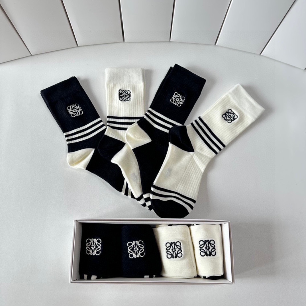 TP84 Packaging: Loewe Long Embroidered Stockings Set with Synchronous Stockings in Box - 图片 6