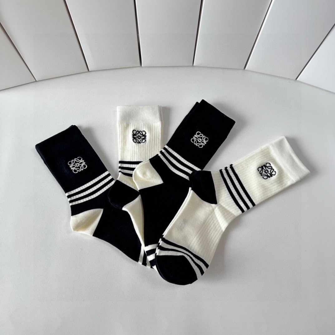 TP84 Packaging: Loewe Long Embroidered Stockings Set with Synchronous Stockings in Box - 图片 5