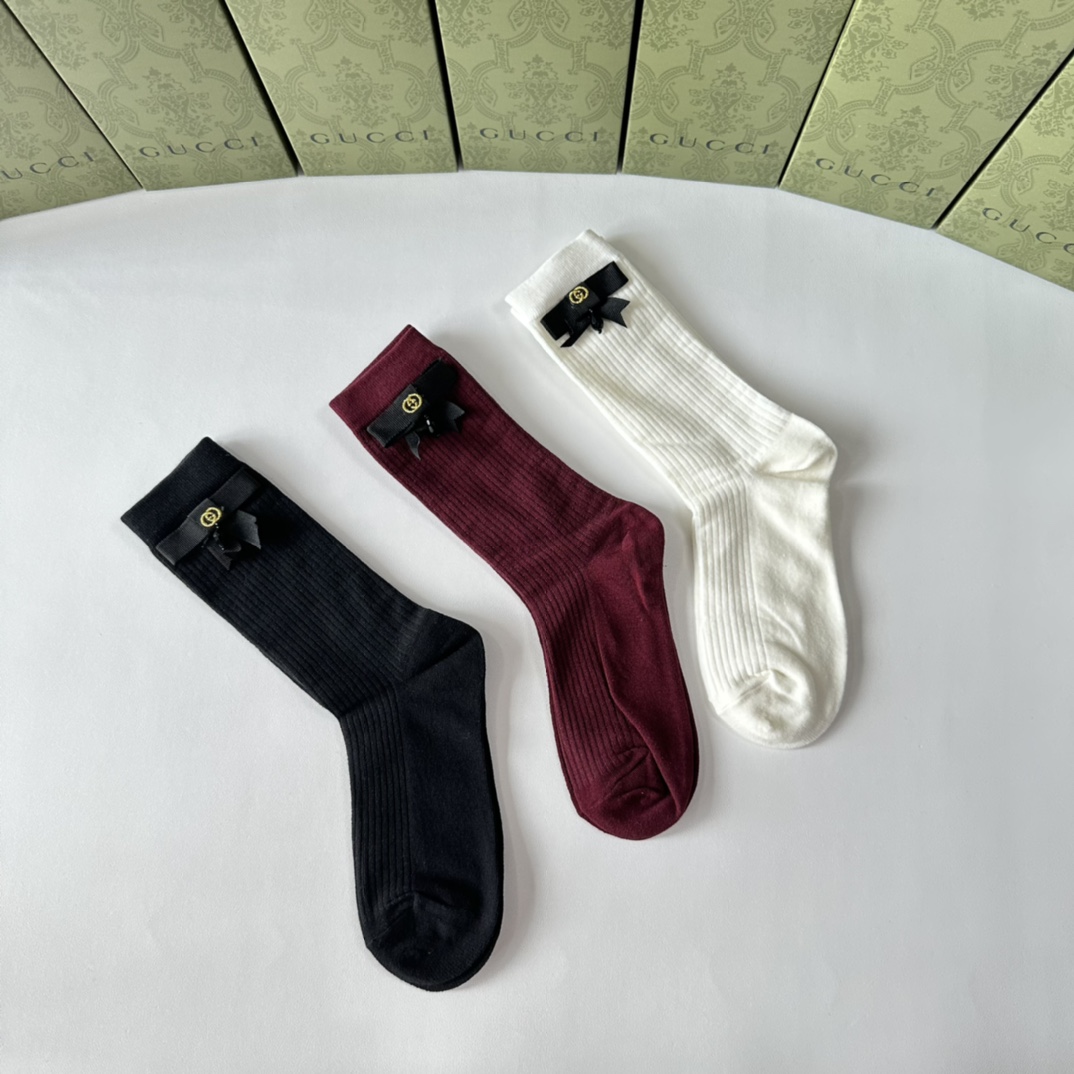 配包装Gucci古驰新款经典中长款饰品袜堆堆袜袜子！一盒三双专柜同步筒款袜子大牌出街潮人必备超好搭