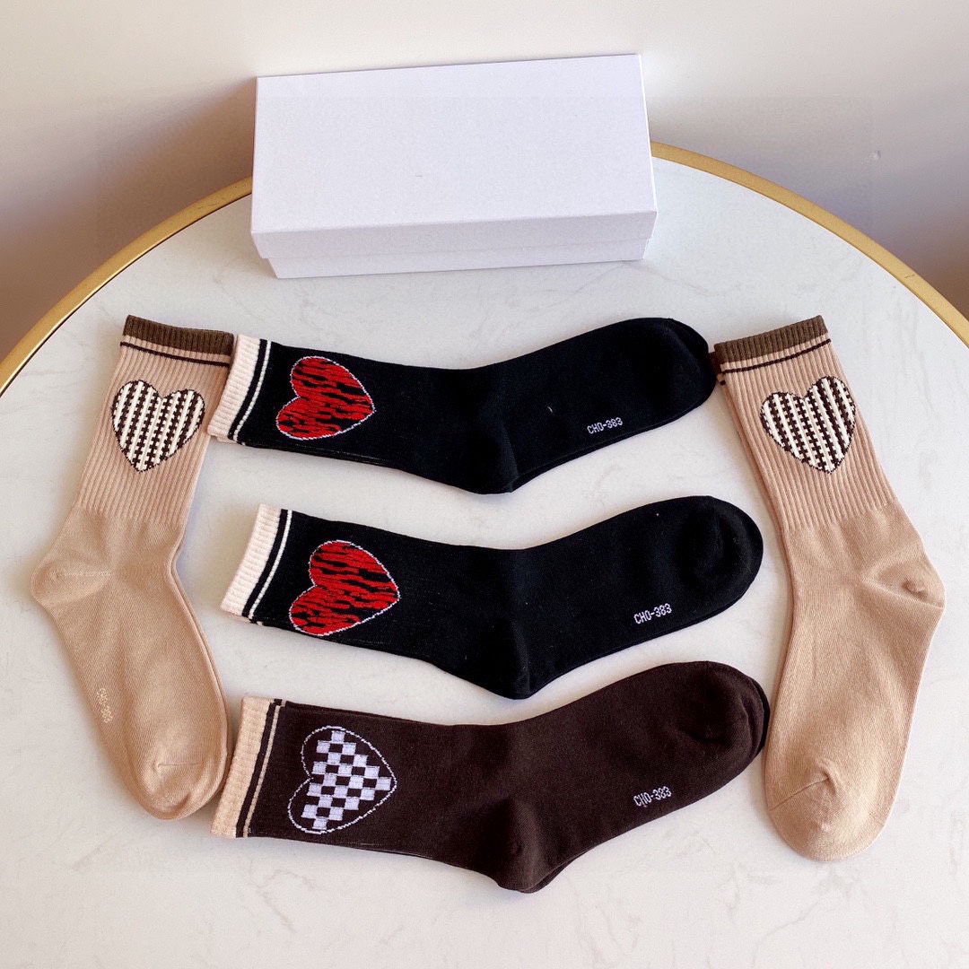 New Twirl: P-84 Synchronous Stockings Box Set with Counter Display. - 图片 7
