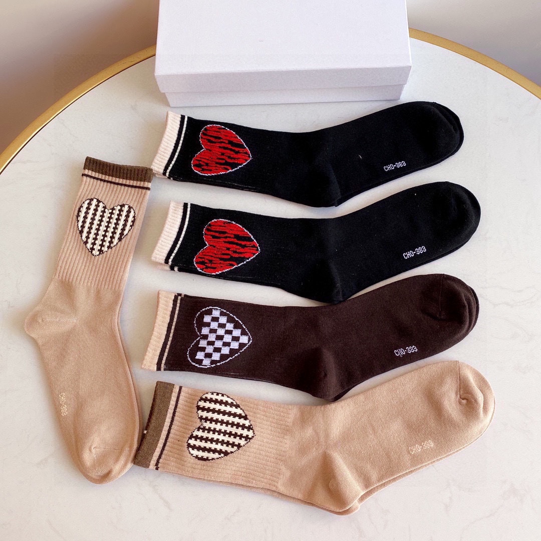 New Twirl: P-84 Synchronous Stockings Box Set with Counter Display. - 图片 8