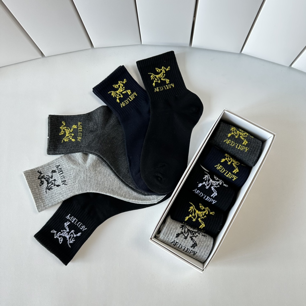 Arcteryx P-74 Box Set: High-Quality Socks in New Collection, Synchronized Stockings Display - 图片 8