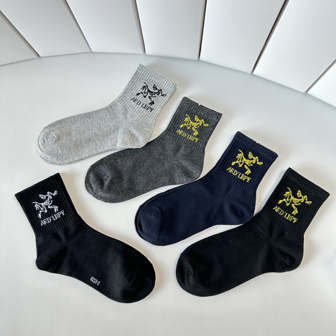 Arcteryx P-74 Box Set: High-Quality Socks in New Collection, Synchronized Stockings Display - 图片 4