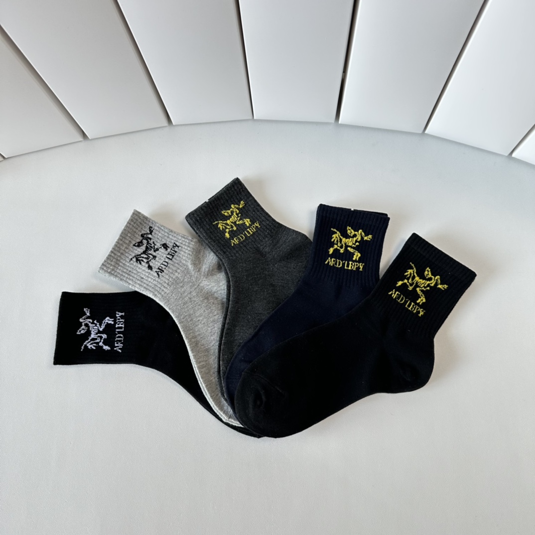 Arcteryx P-74 Box Set: High-Quality Socks in New Collection, Synchronized Stockings Display - 图片 6