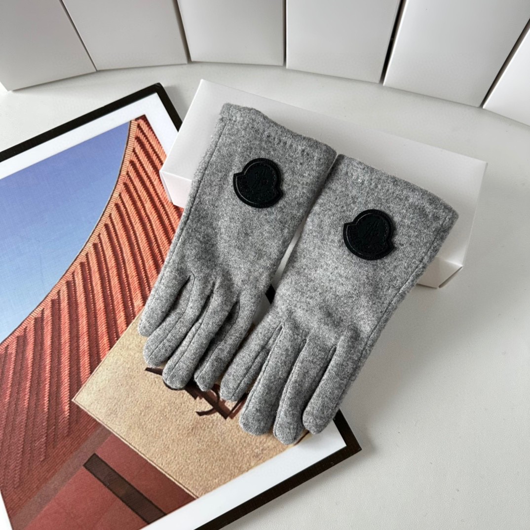 Moncler’s Cozy Fashion Gloves for Autumn/Winter in MP138 Packaging - 图片 2