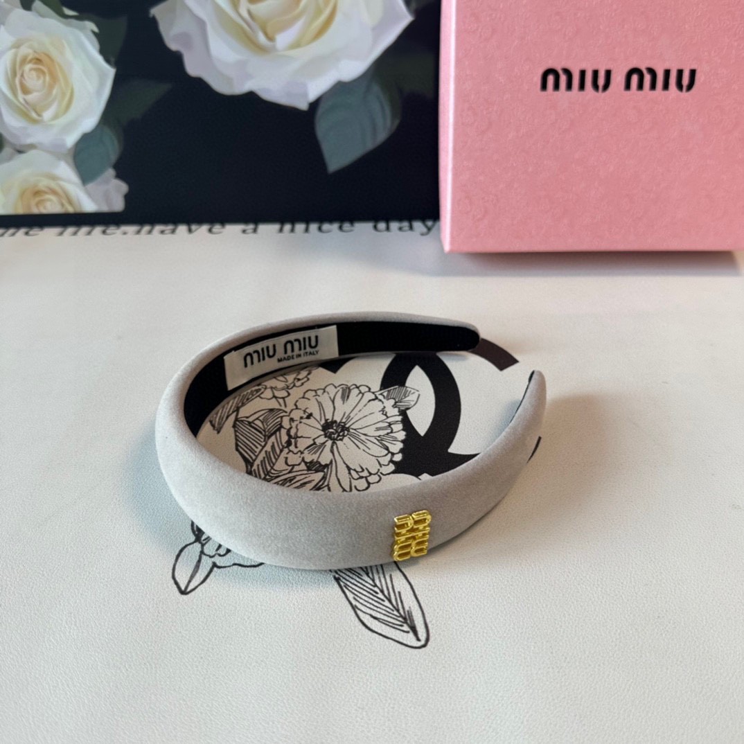 配专柜包装MiuMiu缪缪最新发箍小仙女快入手特殊材质不嘞头可盐可甜