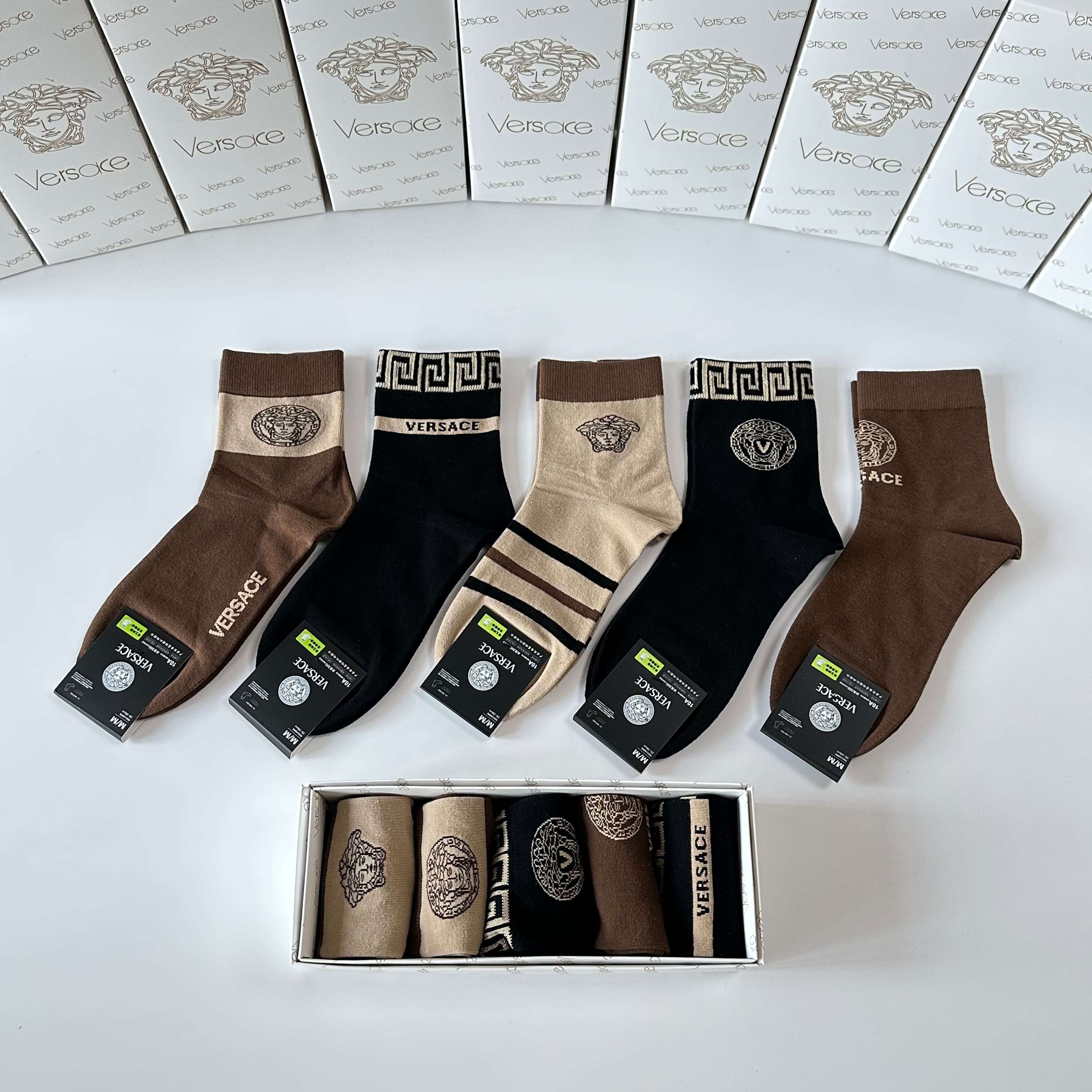 💛配专柜包装VERSACE（范思哲） 新款中长款堆堆袜袜子！一盒五双，专柜同步筒袜袜子，💛大牌出街，潮人