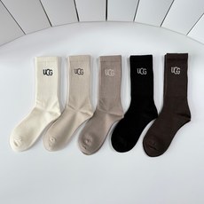 💛配专柜包装 UGG 新款羊绒中长款堆堆袜袜子!一盒五双,专柜同步筒袜袜子,💛大牌出街,潮人必备🔥超好搭 💛配专柜包装 UGG 新款羊绒中长款堆堆袜袜子!一盒五双,专柜同步筒袜袜子,💛大牌出街,潮人必备🔥超好搭