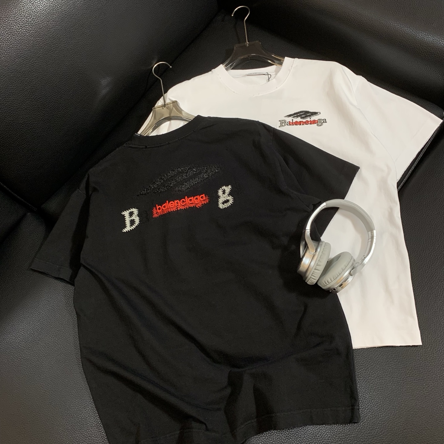 Alternative view of T-Shirt 02279