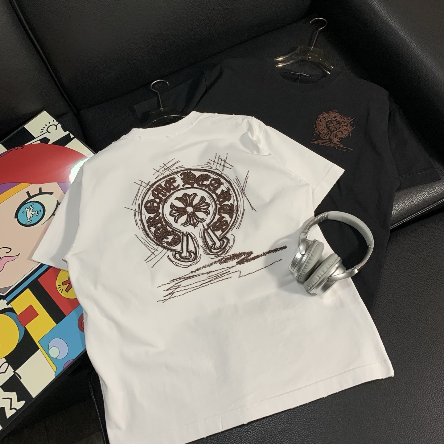 Alternative view of T-Shirt 02273