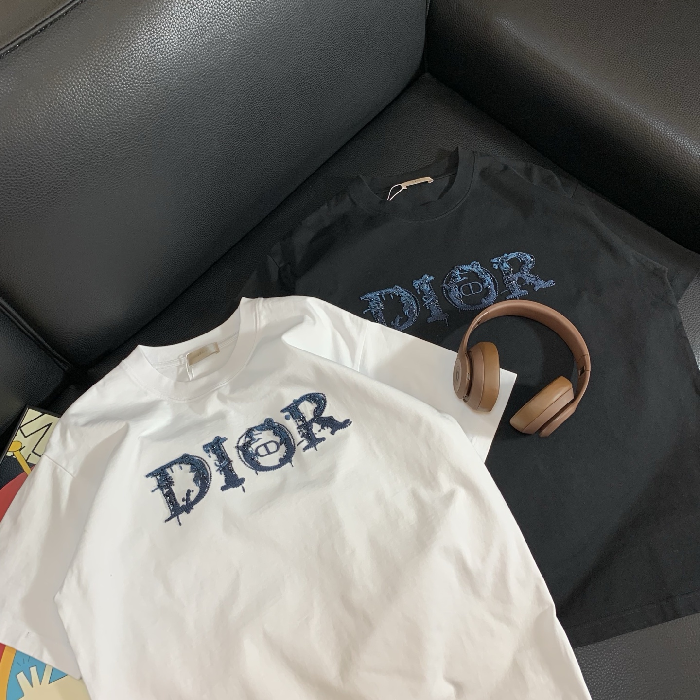 Alternative view of T-Shirt 02283