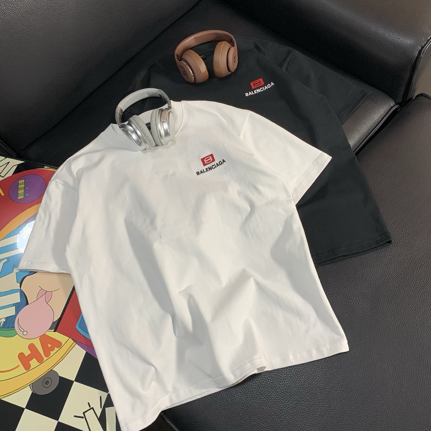 Alternative view of T-Shirt 02282