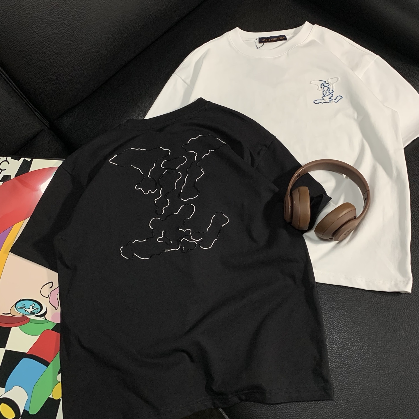 Alternative view of T-Shirt 02275
