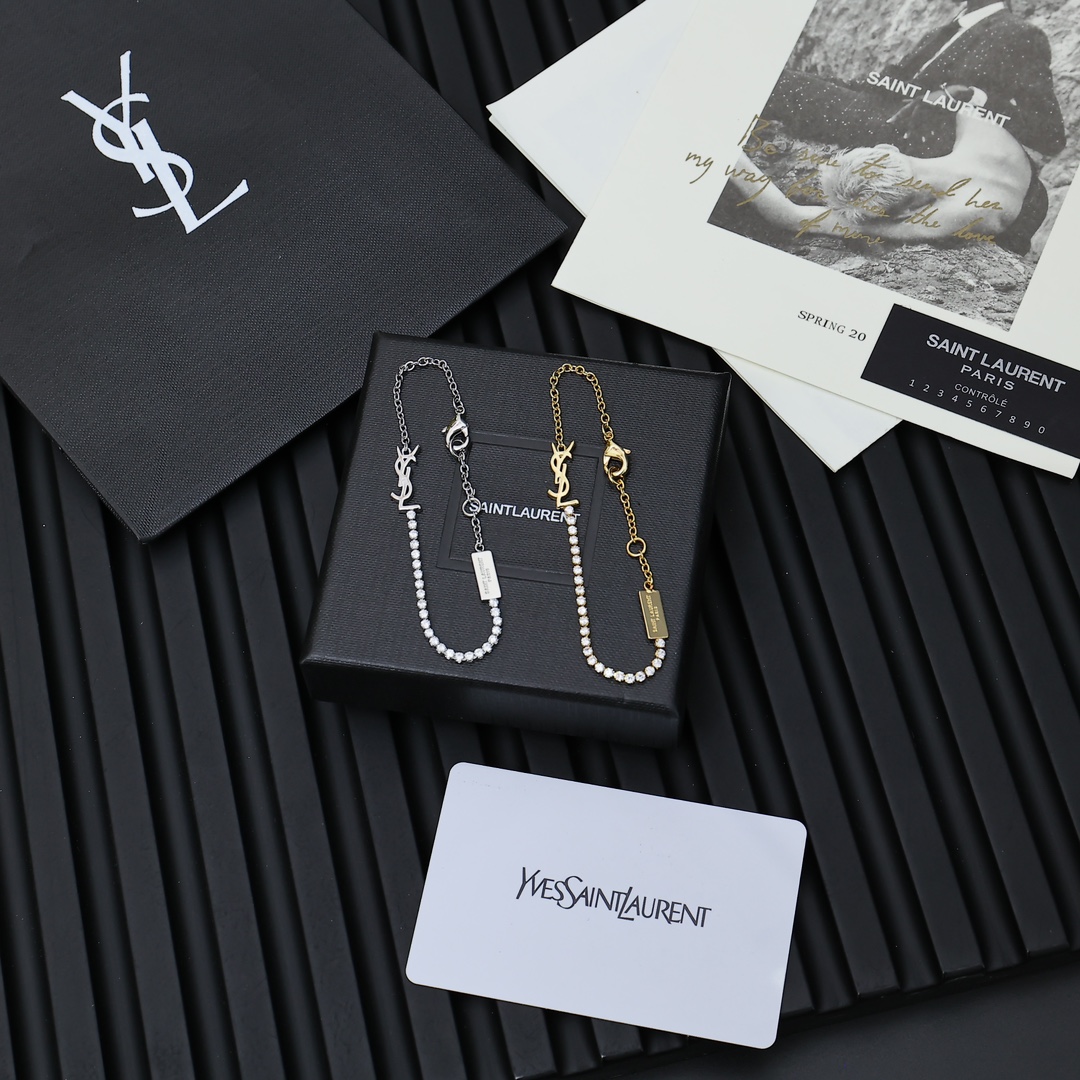 Title: YSL St. Roland: Elegant Luxury Fashion Brand by Yves Saint Laurent Since 1961. - 图片 4