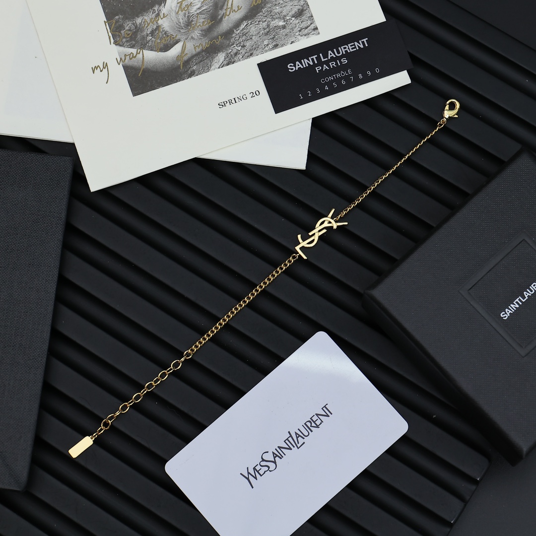 Title: YSL St. Roland’s New Alphabet by Yves Saint Laurent, 1961 Summary: Yves Saint Laurent’s iconic 1961 alphabet design is elegant, abstract, bold, - 图片 6