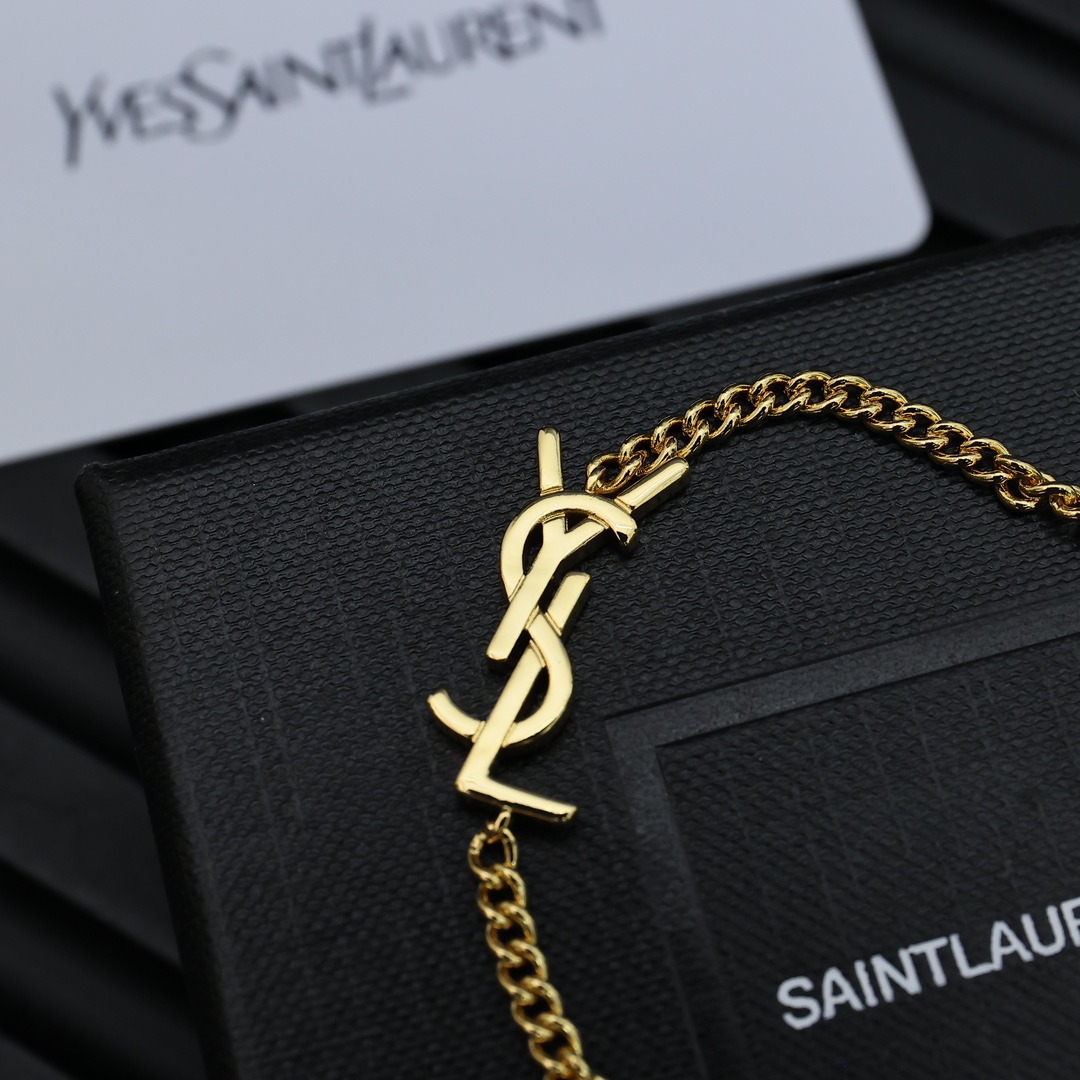 Title: YSL St. Roland’s New Alphabet by Yves Saint Laurent, 1961 Summary: Yves Saint Laurent’s iconic 1961 alphabet design is elegant, abstract, bold, - 图片 2
