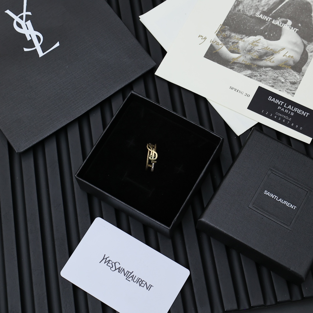 Yves Saint Laurent: Iconic Luxury Fashion Brand with Elegant Design Style - 图片 6
