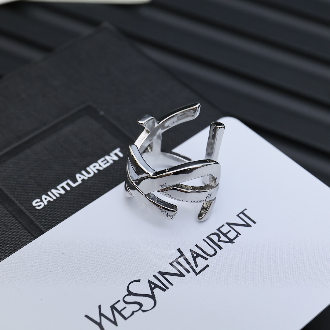 Luxury Fashion Icon: YSL San Roland Letter Opening Ring, Elegant Abstract Design. - 图片 3