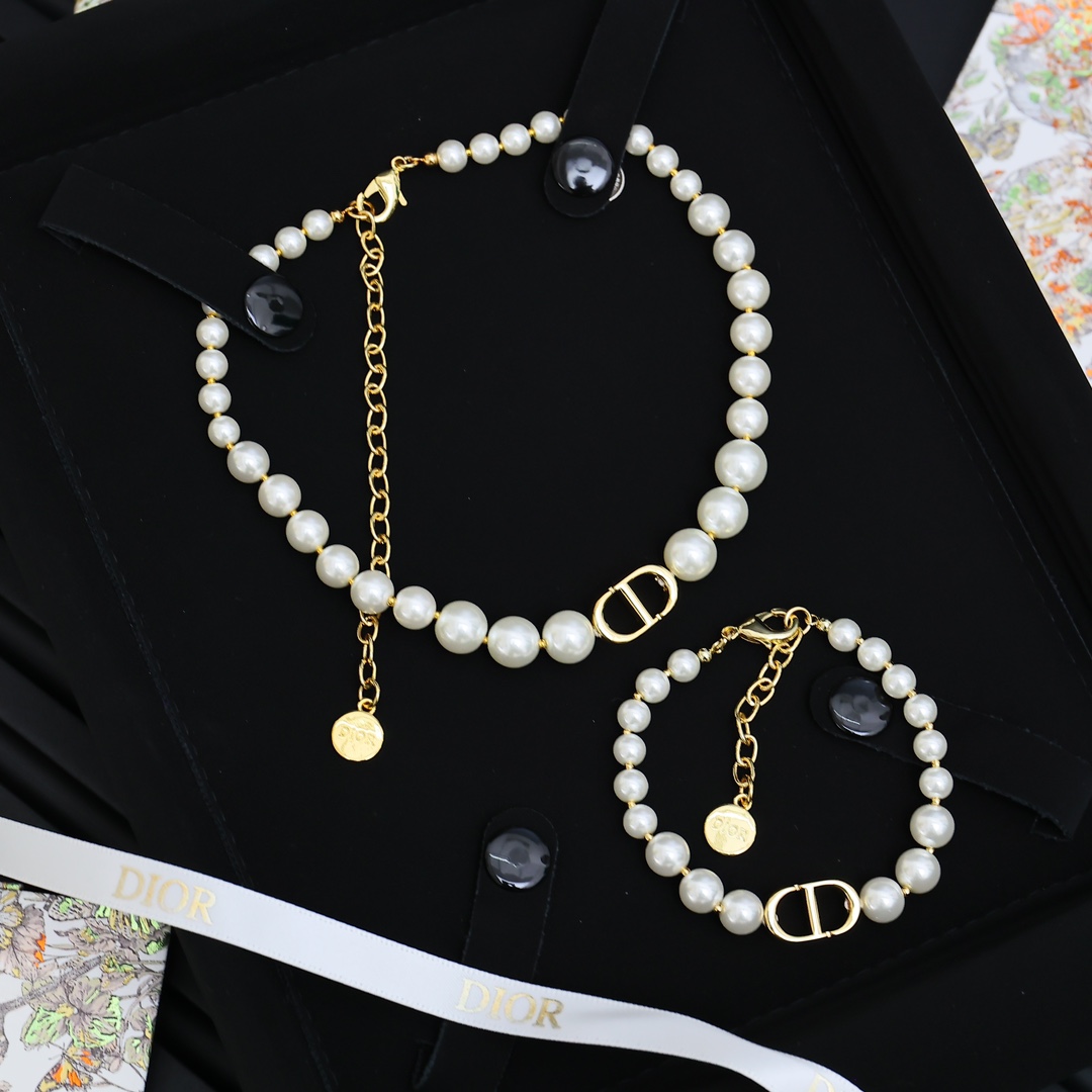 디올 목걸이 60493 Dior Necklace