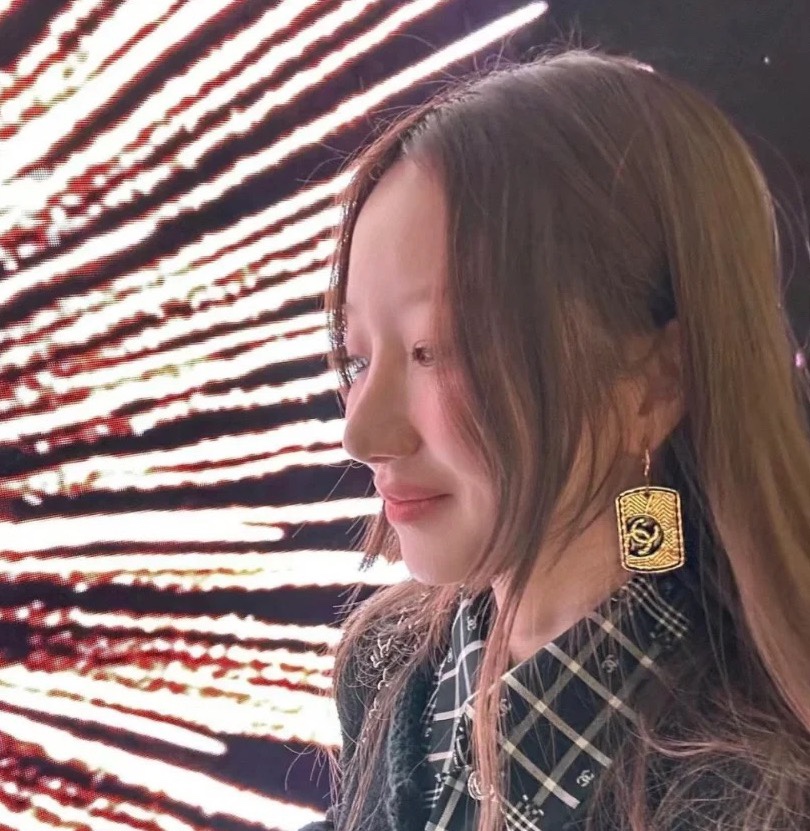CHANEL中古款牌牌大耳环绝美又酷飒的一款大女主耳环，😍😍😍