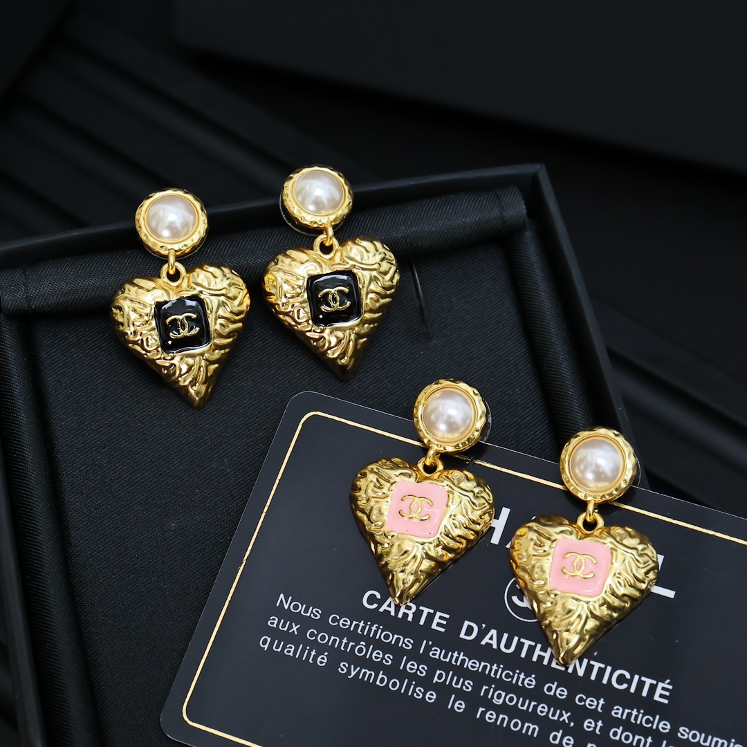 Chanel Chanel 小爱心耳环