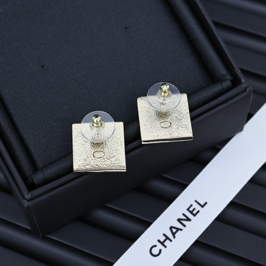 Chanel Haute Couture Haute Couture Fine Jewelry Necklace Bracelet Ring 5