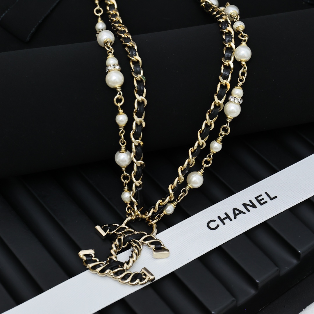 Chanel24K皮穿黑金双层珍珠项链 4
